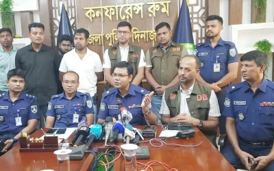 দিনাজপুরে নিখোঁজ শিশুর অর্ধগলিত মরদেহ উদ্ধার, মা সহ গ্রেপ্তার ৩