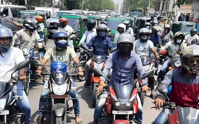 মোটরসাইকেল-গাড়ি চালকদের জন পুলিশের ১২ নির্দেশনা