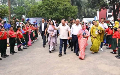 শিশু একাডেমির সুবর্ণজয়ন্তী: শিশুদের ভালোবাসায় সিক্ত প্রধানমন্ত্রী