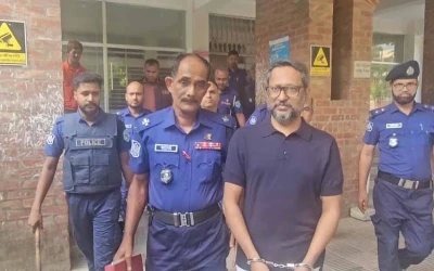 নিজ বাড়ি থেকে সাবেক এমপি নাইমুজ্জামান মুক্তা গ্রেপ্তার