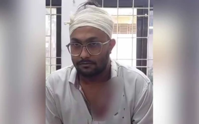 টঙ্গীতে ছিনতাইকারী এবং সন্ত্রাসীর হামলায় সাংবাদিক আহত