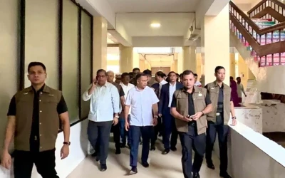 ডেঙ্গু পরিস্থিতি দেখতে হাসপাতাল ও শিক্ষাপ্রতিষ্ঠান পরিদর্শনে প্রধানমন্ত্রী